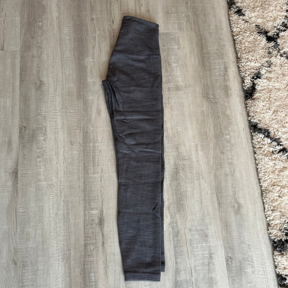 Lululemon Align Leggings - Picture 2 of 5